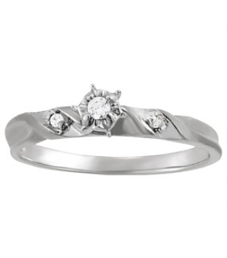ENGAGEMENT RING
